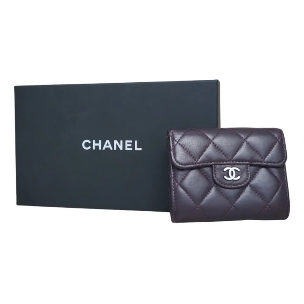 Looking for: Chanel